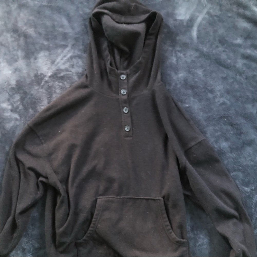 Black Pull Over Hoodie. Size: XS. Prices Negotiable.